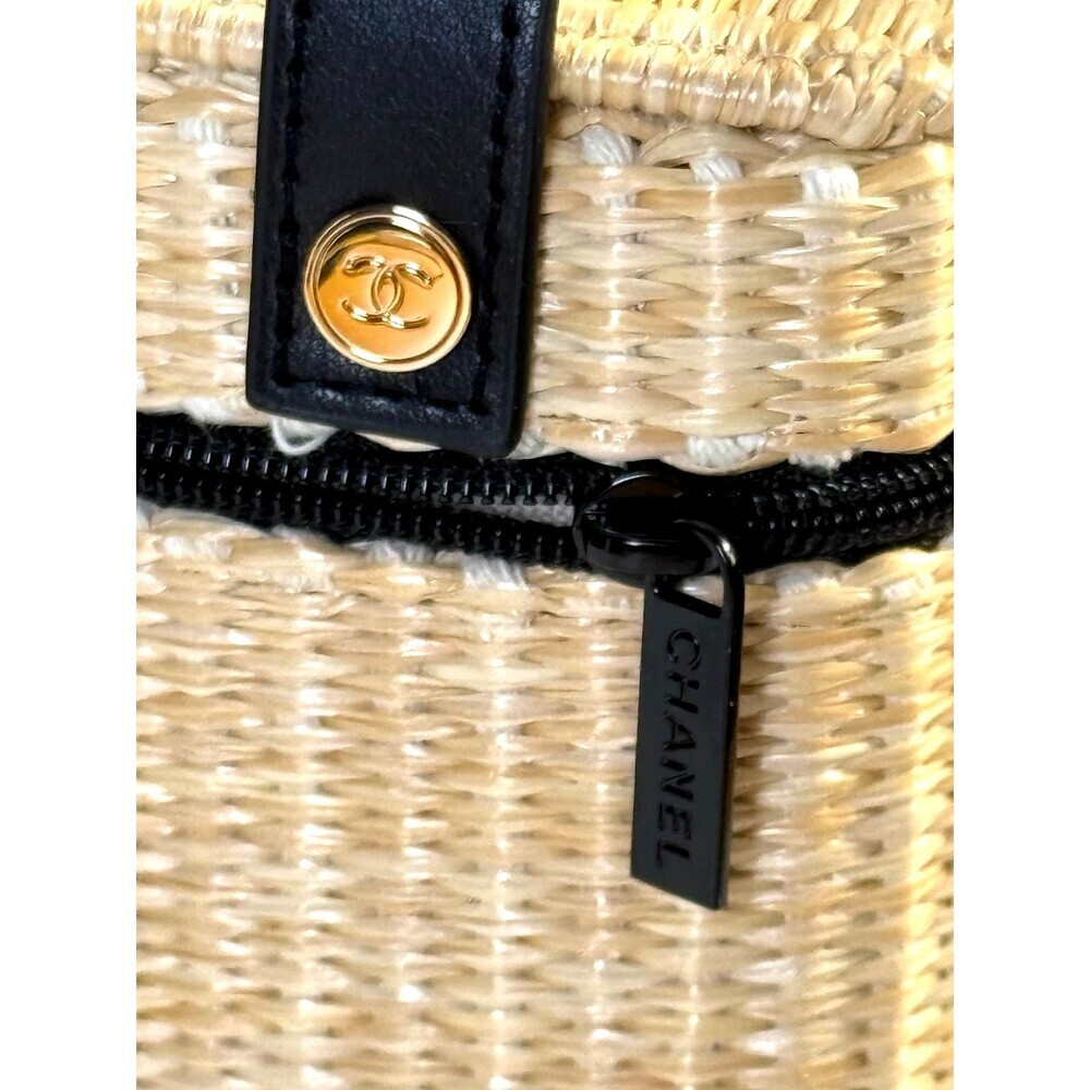 CHANEL Les Beiges Wicker Vanity CASE ONLY Limited Edition Summer Essentials NWB